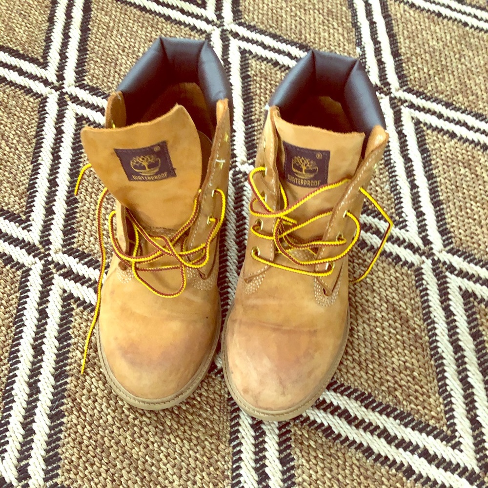 Size 3 kids Timberlands